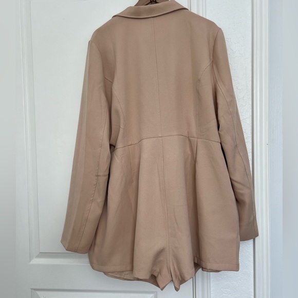 FashionNOVA Taking The Lead Blazer Romper Set | taupe beige | 3XL - Picture 4 of 16